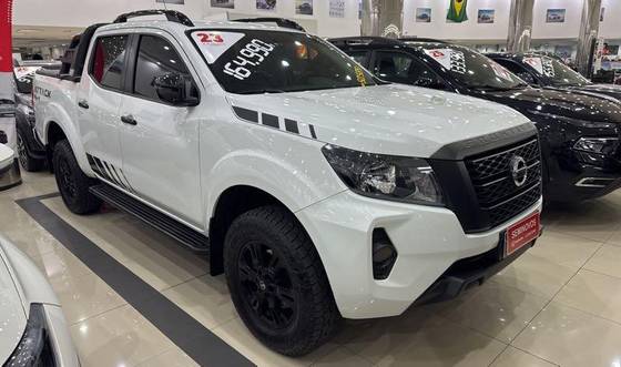 NISSAN FRONTIER 2.3 16V TURBO DIESEL ATTACK CD 4X4 AUTOMÁTICO NISSAN FRONTIER 2.3 16V TURBO DIESEL ATTACK CD 4X4 AUTOMÁTICO